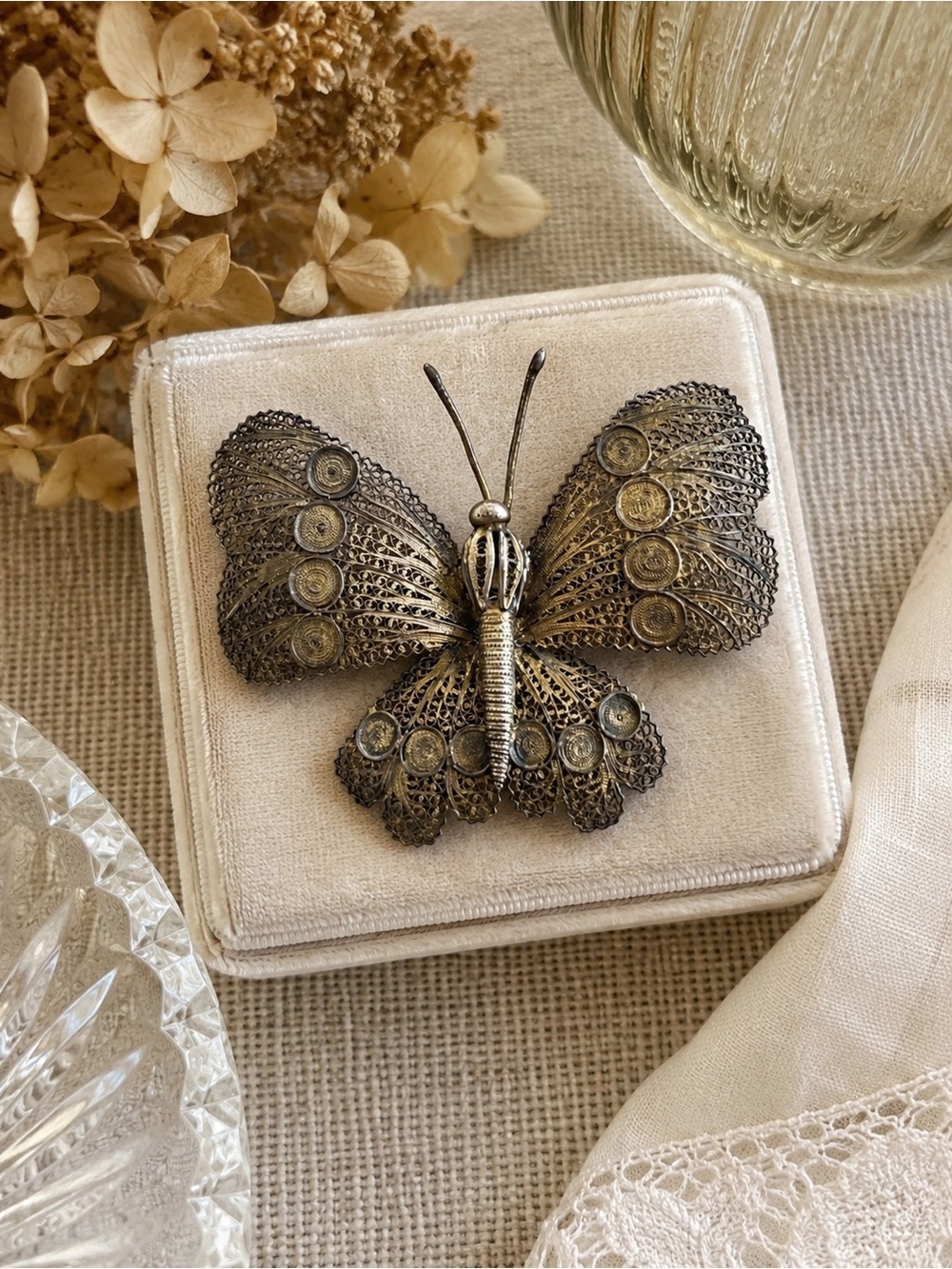 🦋 Antique Gold Vermeil Filigree Butterfly Brooch